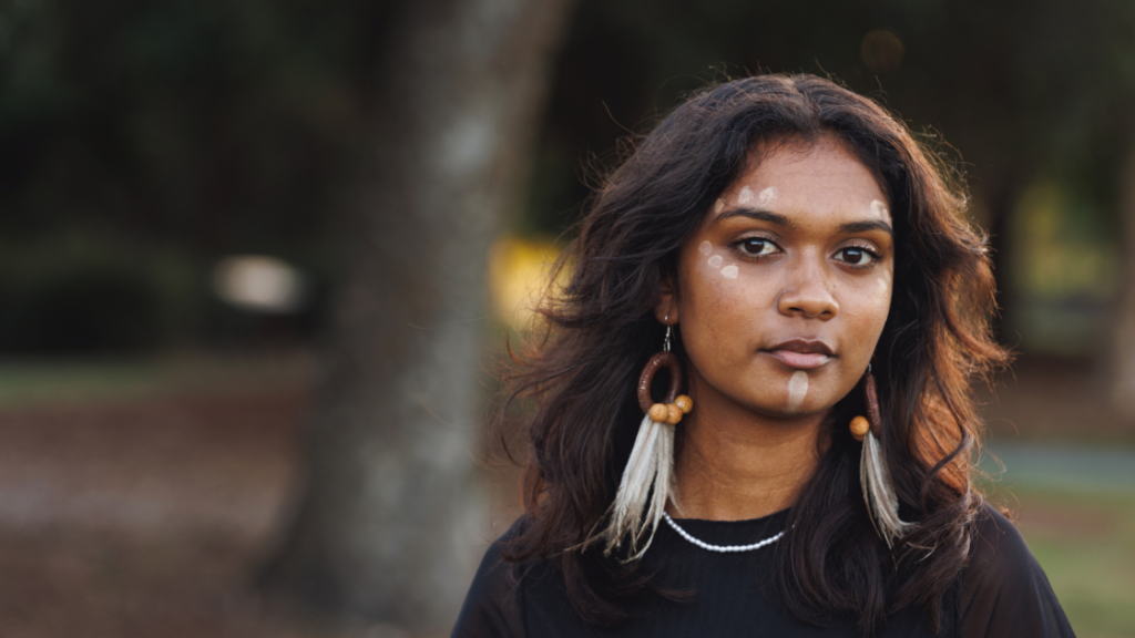 Aboriginal Moiety Evolve Communities Kinship